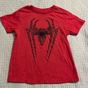 Youth Marvel Spider-Man Red T-shirt Size SM/C/P like new